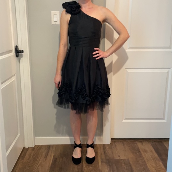 Black Party Dress - Picture 2 of 6